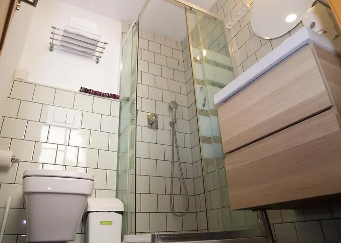 The Nomad Hostel&Pension Sevilla